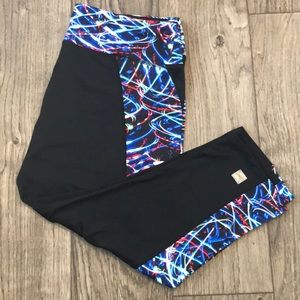 LuLaRoe Red, White, Black & Blue Jade Leggings, S
